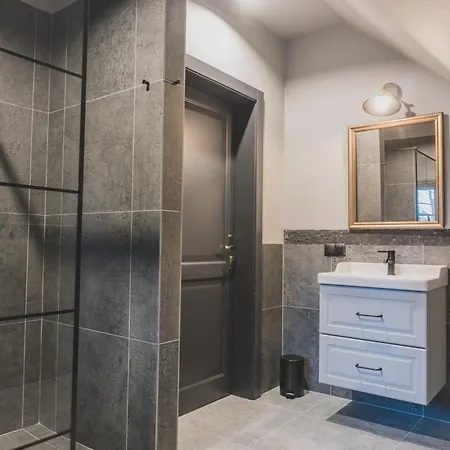 アパート Blizej Nieba - Jagniatkow イェレニャ・グーラ